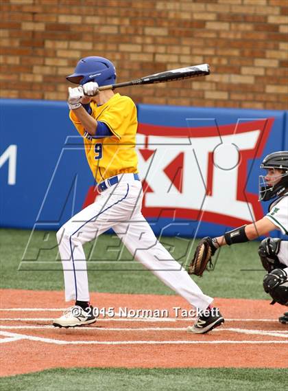 Thumbnail 2 in Lawrence Free State vs. South (KSHSAA 6A Quarterfinal) photogallery.
