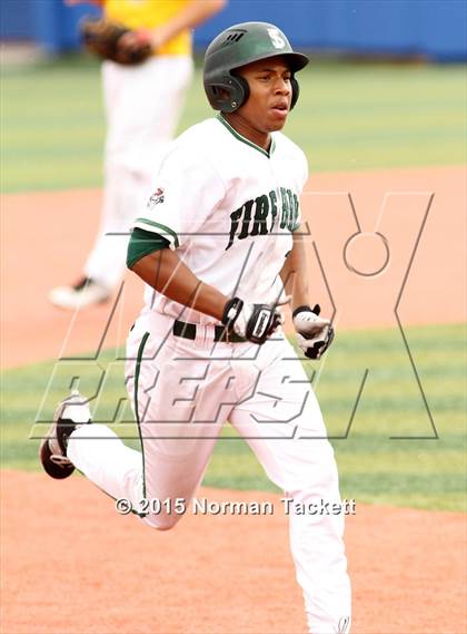 Thumbnail 3 in Lawrence Free State vs. South (KSHSAA 6A Quarterfinal) photogallery.