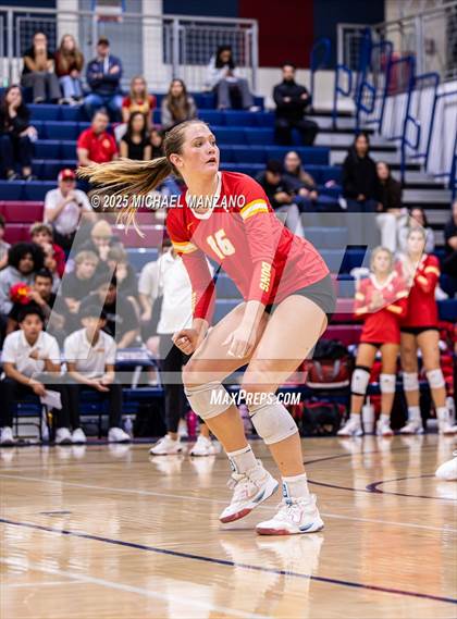 Thumbnail 2 in Torrey Pines vs. Cathedral Catholic (CIF SDS Open Division Championship) photogallery.