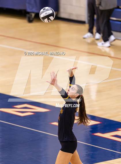 Thumbnail 1 in Torrey Pines vs. Cathedral Catholic (CIF SDS Open Division Championship) photogallery.