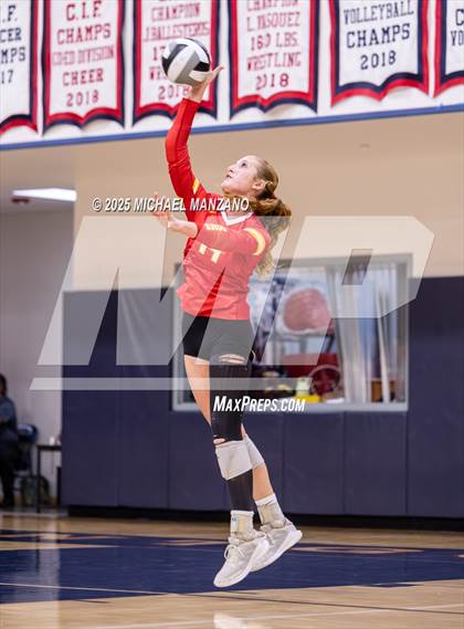 Thumbnail 2 in Torrey Pines vs. Cathedral Catholic (CIF SDS Open Division Championship) photogallery.