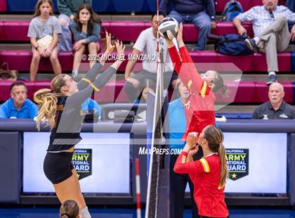 Thumbnail 3 in Torrey Pines vs. Cathedral Catholic (CIF SDS Open Division Championship) photogallery.