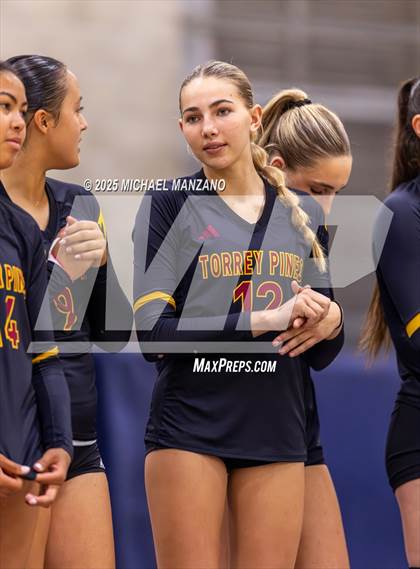 Thumbnail 1 in Torrey Pines vs. Cathedral Catholic (CIF SDS Open Division Championship) photogallery.