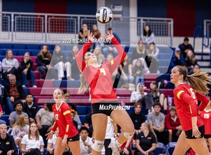 Thumbnail 3 in Torrey Pines vs. Cathedral Catholic (CIF SDS Open Division Championship) photogallery.