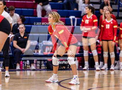 Thumbnail 3 in Torrey Pines vs. Cathedral Catholic (CIF SDS Open Division Championship) photogallery.