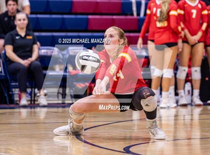 Thumbnail 2 in Torrey Pines vs. Cathedral Catholic (CIF SDS Open Division Championship) photogallery.
