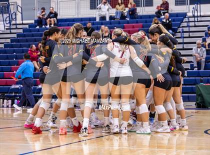 Thumbnail 3 in Torrey Pines vs. Cathedral Catholic (CIF SDS Open Division Championship) photogallery.