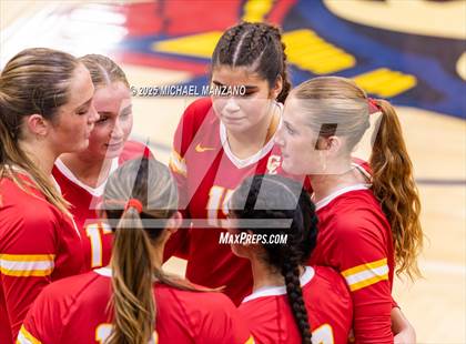 Thumbnail 2 in Torrey Pines vs. Cathedral Catholic (CIF SDS Open Division Championship) photogallery.