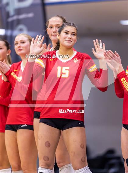 Thumbnail 3 in Torrey Pines vs. Cathedral Catholic (CIF SDS Open Division Championship) photogallery.