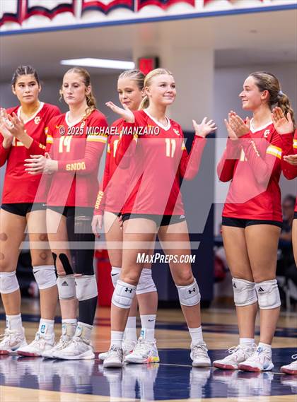 Thumbnail 3 in Torrey Pines vs. Cathedral Catholic (CIF SDS Open Division Championship) photogallery.