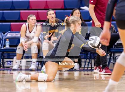 Thumbnail 2 in Torrey Pines vs. Cathedral Catholic (CIF SDS Open Division Championship) photogallery.