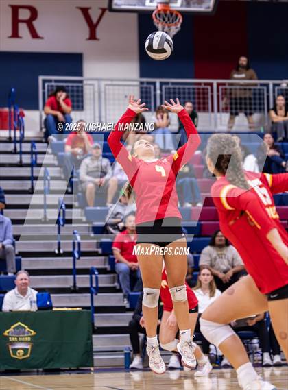 Thumbnail 2 in Torrey Pines vs. Cathedral Catholic (CIF SDS Open Division Championship) photogallery.