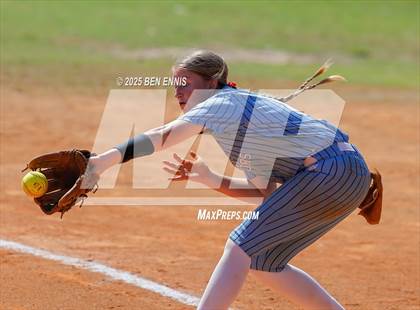 Thumbnail 3 in Brentwood vs. Southwest Georgia Academy (GIAA 2A State Championship) photogallery.