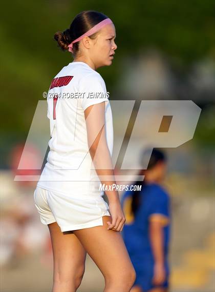 Thumbnail 3 in Kahuku @ Kaiser photogallery.