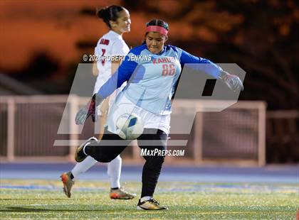 Thumbnail 3 in Kahuku @ Kaiser photogallery.