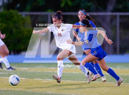 Thumbnail 3 in Kahuku @ Kaiser photogallery.