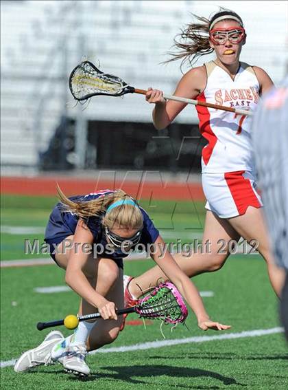 Thumbnail 3 in Smithtown West vs Sachem East (Section 11 Round1) photogallery.