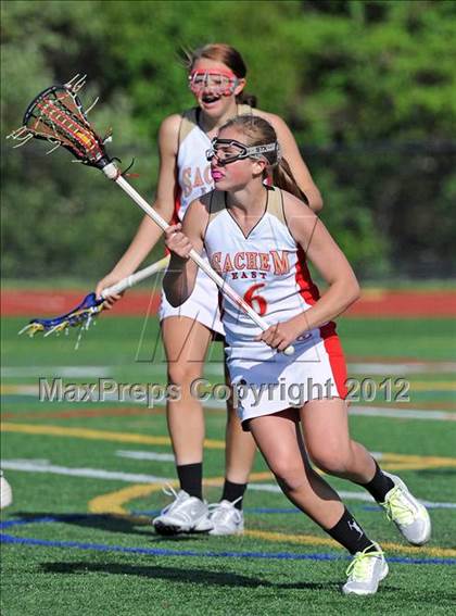 Thumbnail 3 in Smithtown West vs Sachem East (Section 11 Round1) photogallery.