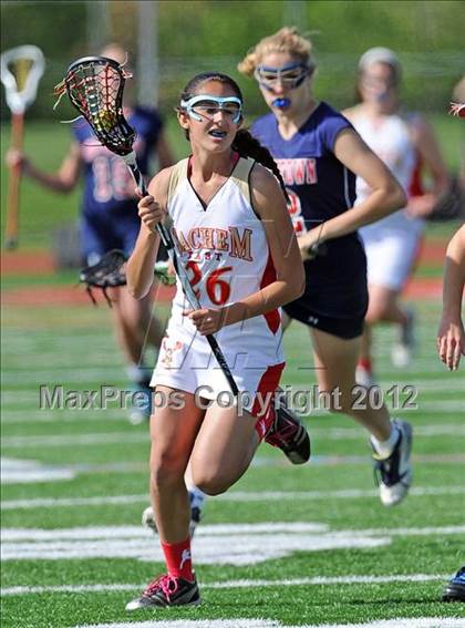 Thumbnail 3 in Smithtown West vs Sachem East (Section 11 Round1) photogallery.