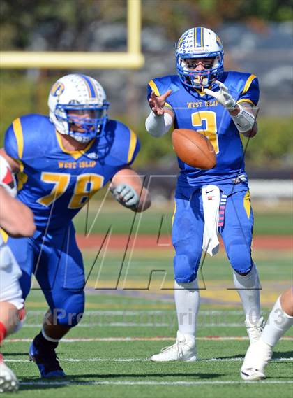 Thumbnail 1 in East Islip @ West Islip photogallery.