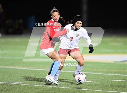 Thumbnail 2 in Canfield vs. Alliance (OHSAA D2 Regional Semifinal) photogallery.
