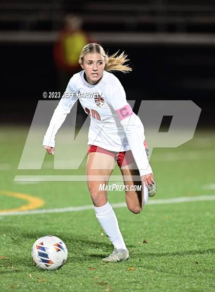Thumbnail 3 in Canfield vs. Alliance (OHSAA D2 Regional Semifinal) photogallery.