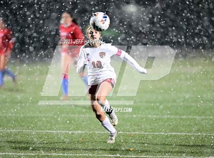 Thumbnail 3 in Canfield vs. Alliance (OHSAA D2 Regional Semifinal) photogallery.