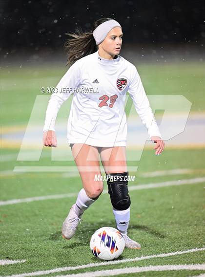 Thumbnail 2 in Canfield vs. Alliance (OHSAA D2 Regional Semifinal) photogallery.