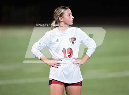 Thumbnail 2 in Canfield vs. Alliance (OHSAA D2 Regional Semifinal) photogallery.