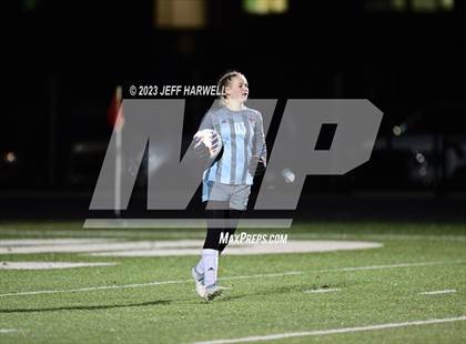 Thumbnail 3 in Canfield vs. Alliance (OHSAA D2 Regional Semifinal) photogallery.