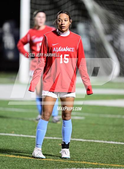 Thumbnail 2 in Canfield vs. Alliance (OHSAA D2 Regional Semifinal) photogallery.