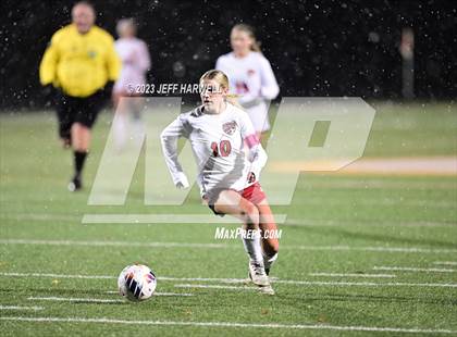 Thumbnail 2 in Canfield vs. Alliance (OHSAA D2 Regional Semifinal) photogallery.