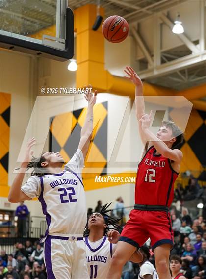 Thumbnail 2 in Plainfield vs. Brownsburg (IHSAA 4A Sectional Semi Final)  photogallery.