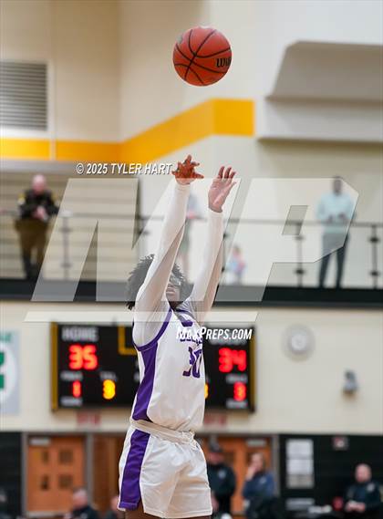 Thumbnail 3 in Plainfield vs. Brownsburg (IHSAA 4A Sectional Semi Final)  photogallery.