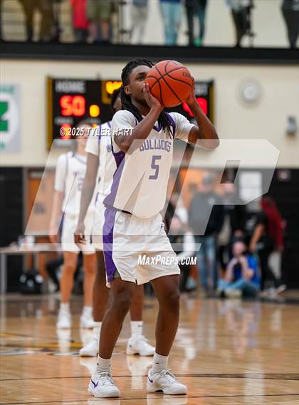 Thumbnail 3 in Plainfield vs. Brownsburg (IHSAA 4A Sectional Semi Final)  photogallery.
