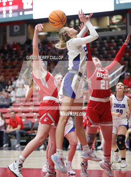 Thumbnail 3 in Carbon vs. Delta (UHSAA 3A Quarterfinal) photogallery.