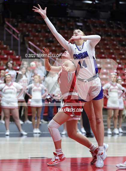 Thumbnail 2 in Carbon vs. Delta (UHSAA 3A Quarterfinal) photogallery.