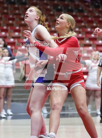 Thumbnail 2 in Carbon vs. Delta (UHSAA 3A Quarterfinal) photogallery.
