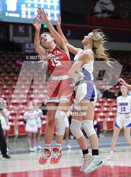 Thumbnail 3 in Carbon vs. Delta (UHSAA 3A Quarterfinal) photogallery.