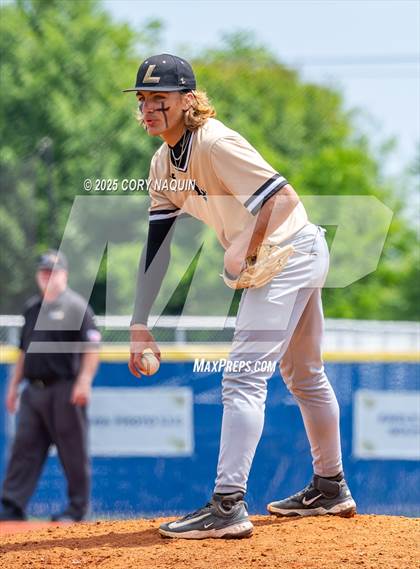 Thumbnail 3 in St. Charles Catholic vs. Leesville (LHSAA Oschner Regional Division-II Select) photogallery.