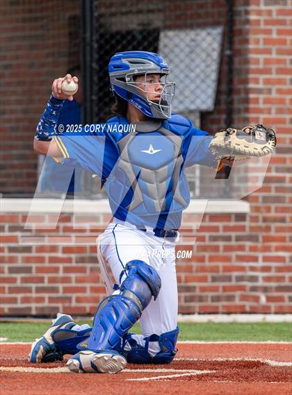 Thumbnail 3 in St. Charles Catholic vs. Leesville (LHSAA Oschner Regional Division-II Select) photogallery.