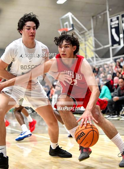 Thumbnail 2 in Mater Dei @ St. John Bosco (CIF State DIV 1 Southern Regional Championship) photogallery.