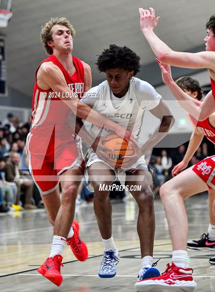 Thumbnail 2 in Mater Dei @ St. John Bosco (CIF State DIV 1 Southern Regional Championship) photogallery.