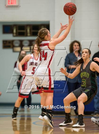 Thumbnail 3 in Wonderview vs Sacred Heart (AAA 1A District Playoff) photogallery.