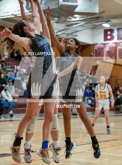 Thumbnail 2 in Menlo-Atherton vs. Los Altos (CIF CCS Div 1 Semifinal) photogallery.