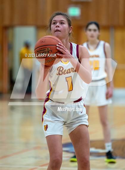 Thumbnail 3 in Menlo-Atherton vs. Los Altos (CIF CCS Div 1 Semifinal) photogallery.