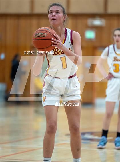 Thumbnail 3 in Menlo-Atherton vs. Los Altos (CIF CCS Div 1 Semifinal) photogallery.