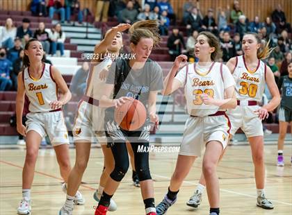 Thumbnail 1 in Menlo-Atherton vs. Los Altos (CIF CCS Div 1 Semifinal) photogallery.