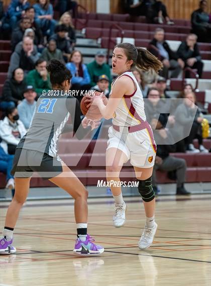 Thumbnail 2 in Menlo-Atherton vs. Los Altos (CIF CCS Div 1 Semifinal) photogallery.