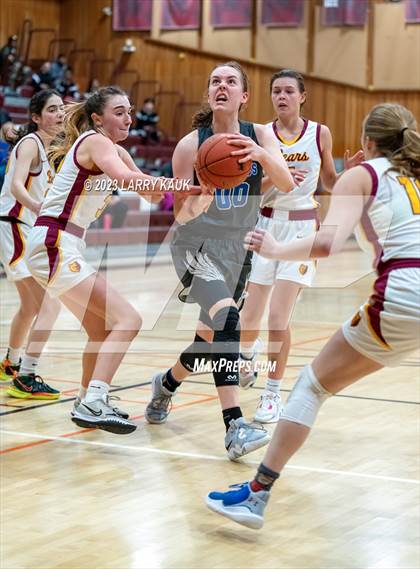 Thumbnail 2 in Menlo-Atherton vs. Los Altos (CIF CCS Div 1 Semifinal) photogallery.